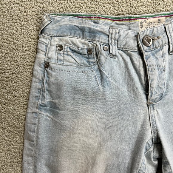 NWOT YNQ Boyfriend Distressed Jeans - Picture 4 of 13